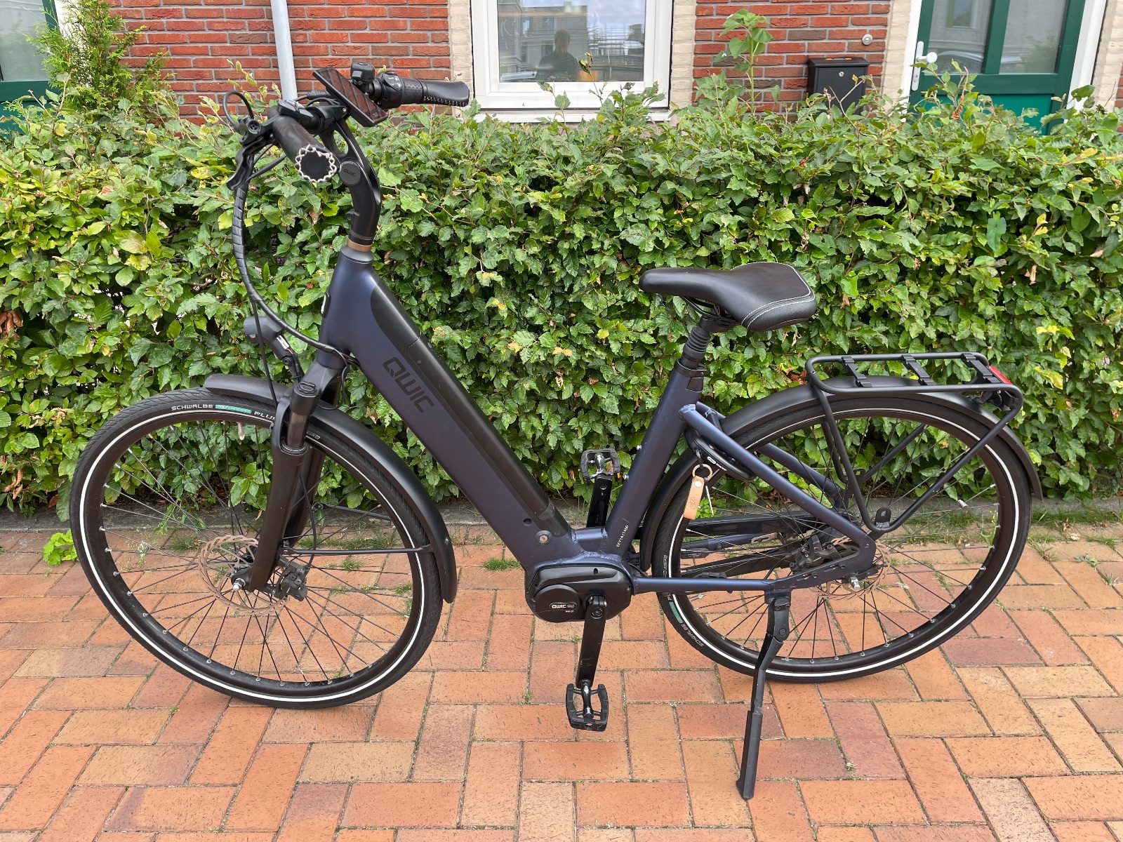 Qwic Premium MN7+ Blauw uit 2022, tweedehands elektrische fiets, kleur blauw